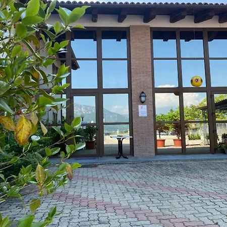 ゲストハウス La Gemma Rossa