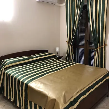 La Gemma Rossa Guest house *